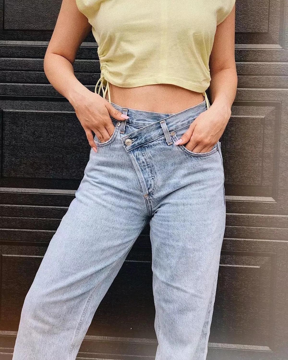 Cross Over Vintage High Waist Retro Ripped Mom Jeans